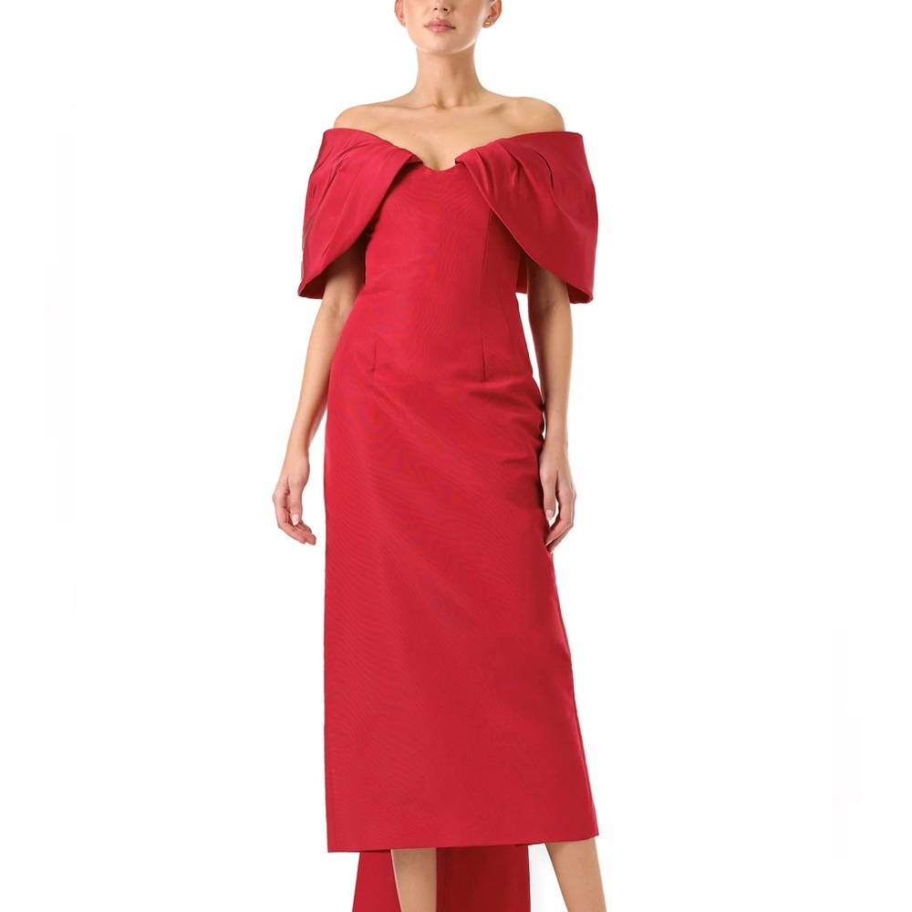 Monique Lhuillier - Brand New - Off-The-Shoulder Column Gown - Size: 4